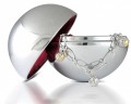 The bracelet comes in this beautiful Sphere box
