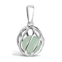 Celebrate a May birthday with a Jade birthstone necklace!
Twist version