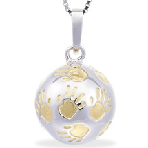 Touched - By healing hands (yellow gold)